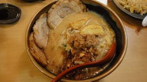 味噌漬け炙りチャーシュー麺